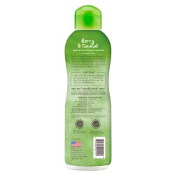 Blăniță curată și strălucitoare în 4 pași de cățeluși urmând instrucțiunile pentru Șampon TropiClean 355ml