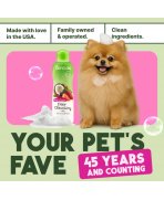 Un răsfăț legendar de peste 45 de ani cu Șampon pentru curățare profundă câini și pisici TropiClean Berry & Coconut, 3.78L